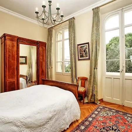 Luxury Location In Quiet Area Apartman Povljana